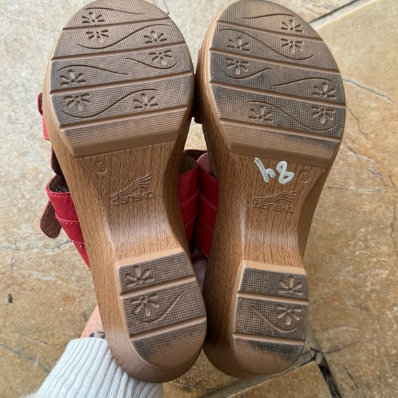 Dansko poppy red Jessie leather strappy wedge comfort sandals size 39 US 8.5-9 - Picture 6 of 6